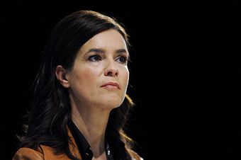 Katarina_Witt_in_Barcelona_at_conference_March_10_2
