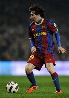 Lionel_Messi_v_Atletico_Madrid_February_5_2011