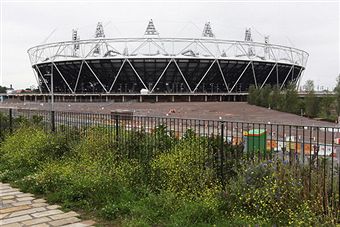 London_2012_Olympic_Stadium_June_30_2011