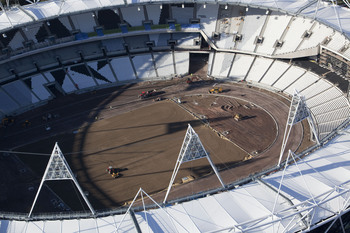 Olympic_Stadium_aerial_view_November_2010