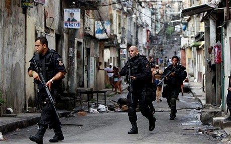 Rio_police_in_favelas