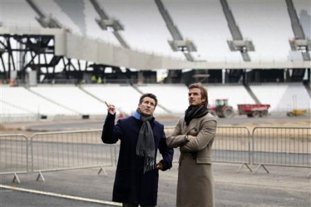 Sebastian_Coe_with_David_Beckham_Olympic_Stadium_2_November_2010