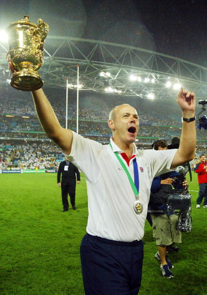 Sir_Clive_Woodward_with_World_Cup