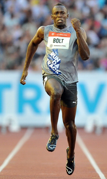 Usain_Bolt_competes_in_the_mens_100m_sprint_at_the_Zlata_Tretra_athletics_meeting_in_Ostrava_09-06-11