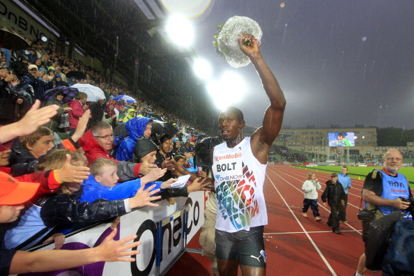 Usain_Bolt_of_Jamaica_celebrates_after_winning_the_200m_race_at_the_Diamond_League_athletics_meet_in_Oslo_10-06-11