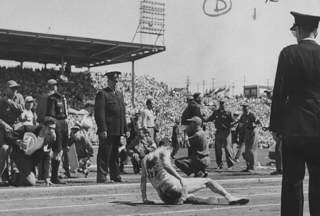 5. Jim Peters collapses at end of the marathon in the 1954 British Empire Games