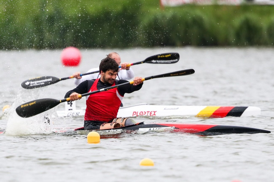 Wind and waves add to challenge as ICF Paracanoe World Cup begins in Poznań