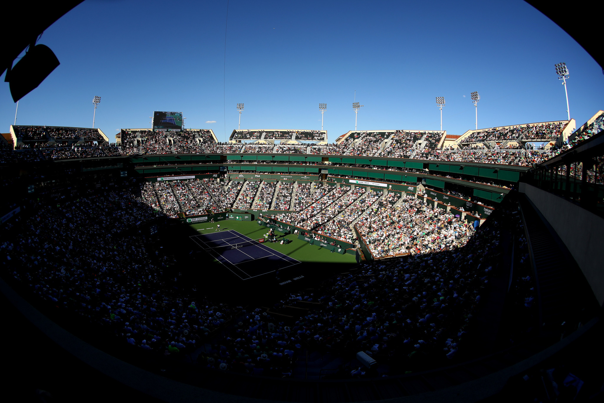 Ball kids to wear gloves, not touch towels at Indian Wells