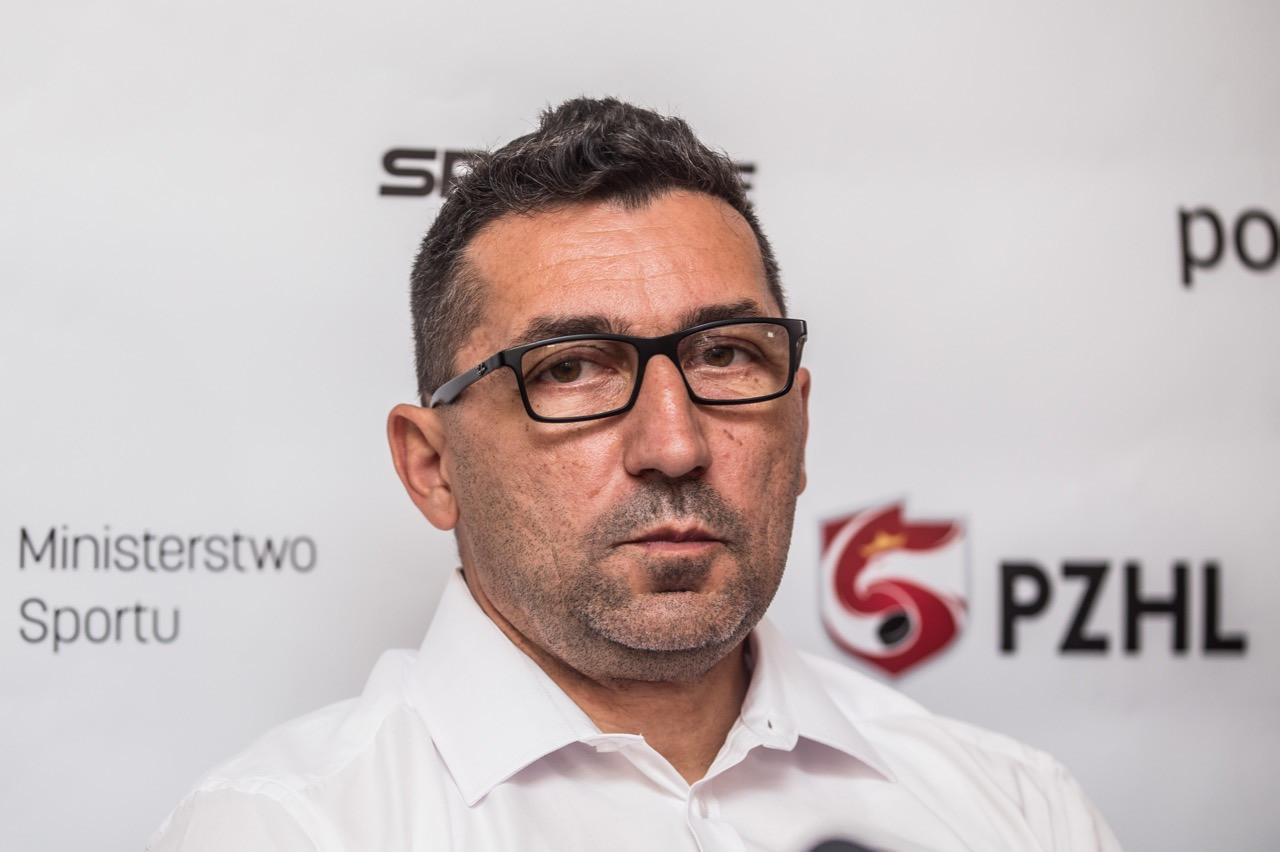 Photo of Calabar bol vymenovaný za nového hlavného trénera poľského mužského hokejového tímu