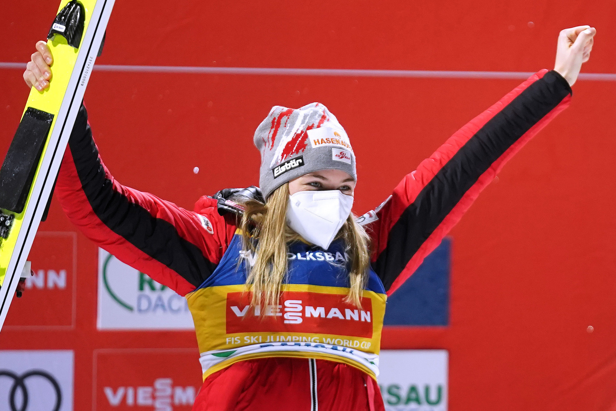 Marietta Kramer doufá, že tento víkend podpoří svůj postup ve světovém poháru ve skoku na lyžích FIS v Titisee-Neustadtu © Getty Images