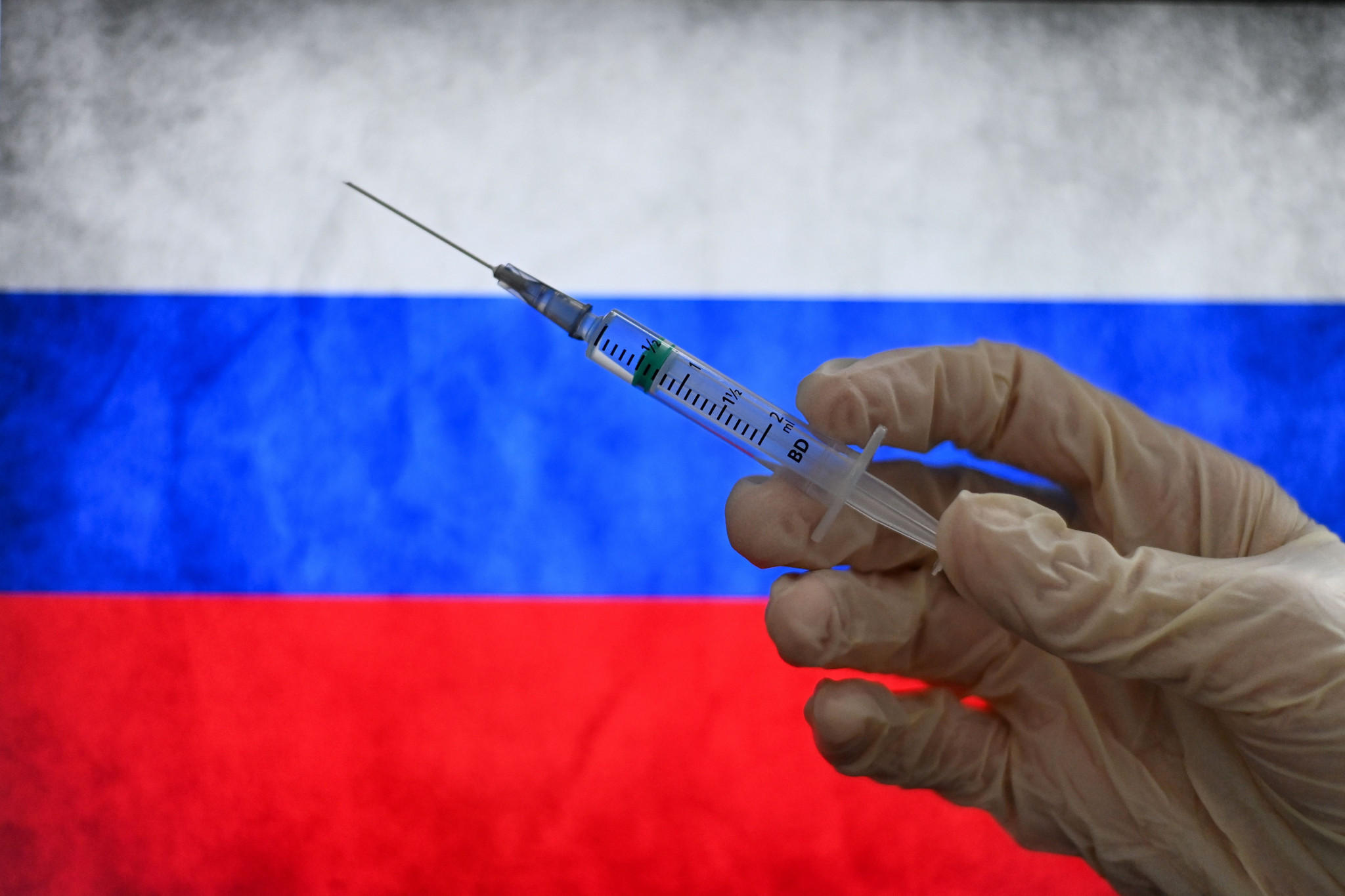 Le drapeau russe a été interdit du sport mondial en raison du passé de dopage du pays © Getty Images