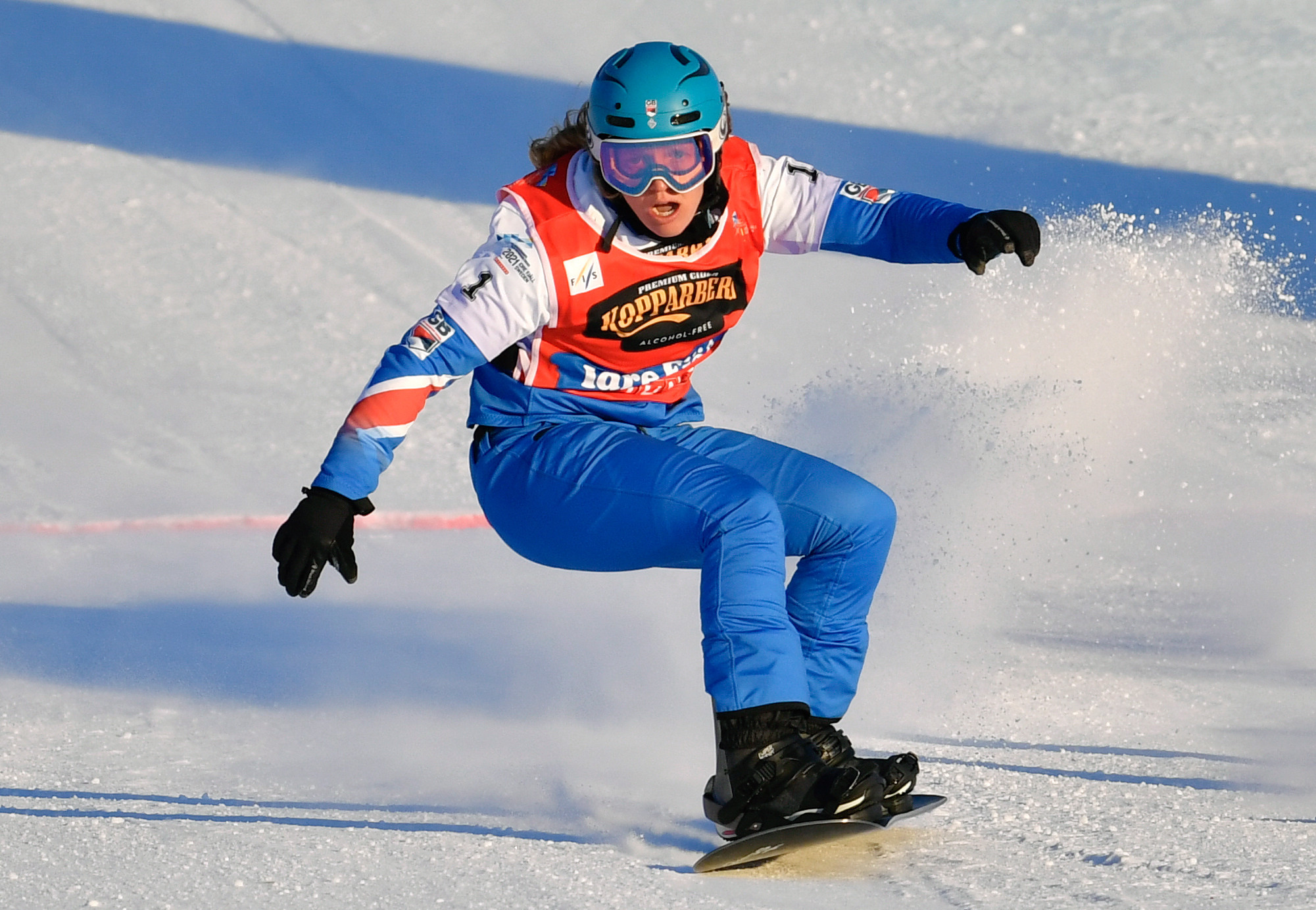 Charlotte Bankes a remporté sa première course de la saison en Coupe du monde de snowboard cross © Getty Images