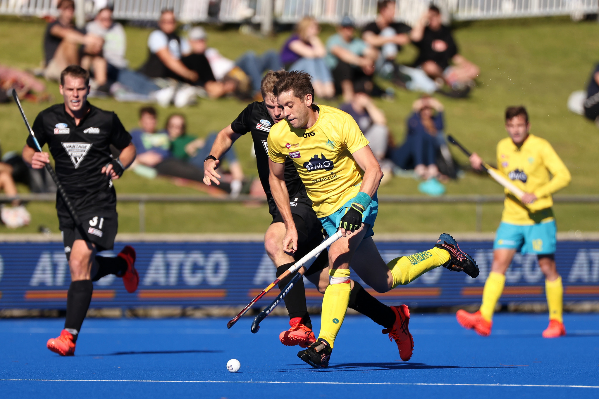 Australia won the men's match against New Zealand 7-3 Â© Getty Images