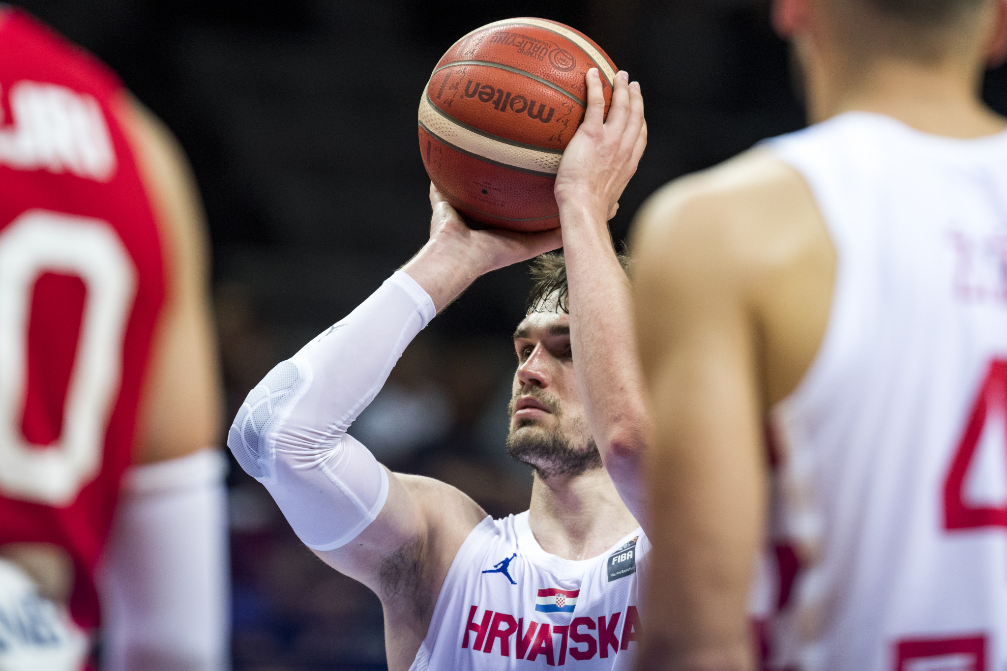 Kroatija išlaiko olimpinę svajonę, NBA žvaigždės dubenauja Lietuvą ir Slovėniją