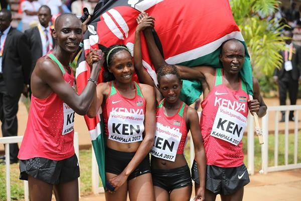 Kenya celebrate a mixed relay win at last year's World Cross Country Championships in Kampala ©IAAF